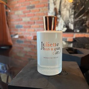 Juliette has a gun - Moscow Mule